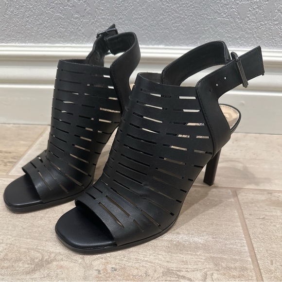 Vince Camuto Black Cutout Sandals - Picture 1 of 6